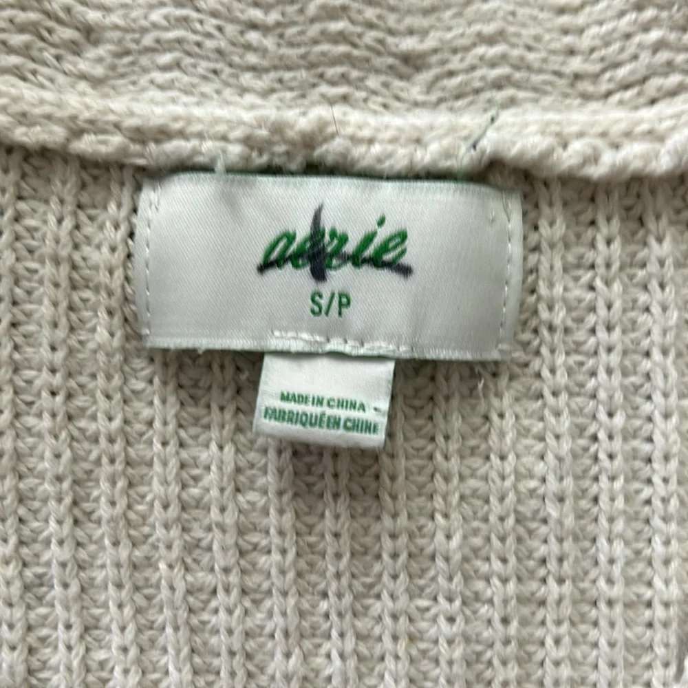 Aerie cropped button down sweater - Picture 2 of 3